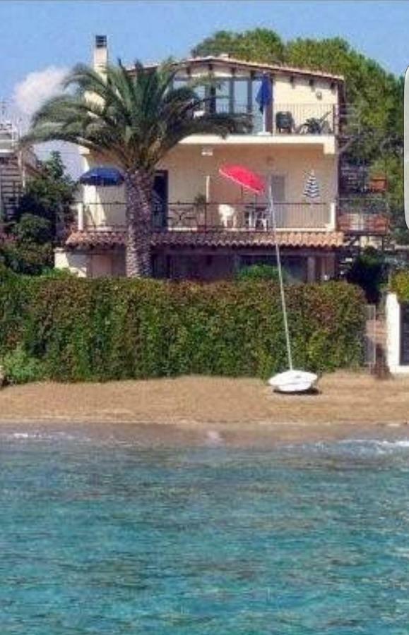 Casa La Conchiglia Sulla Spiaggia Lido di Noto 外观 照片
